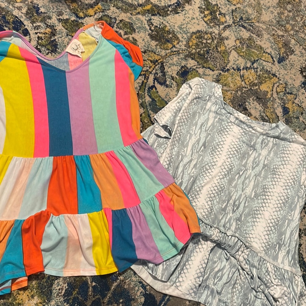 Babydoll tops / medium
